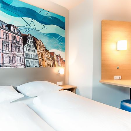 B&B Hotel Rostock City-West Extérieur photo