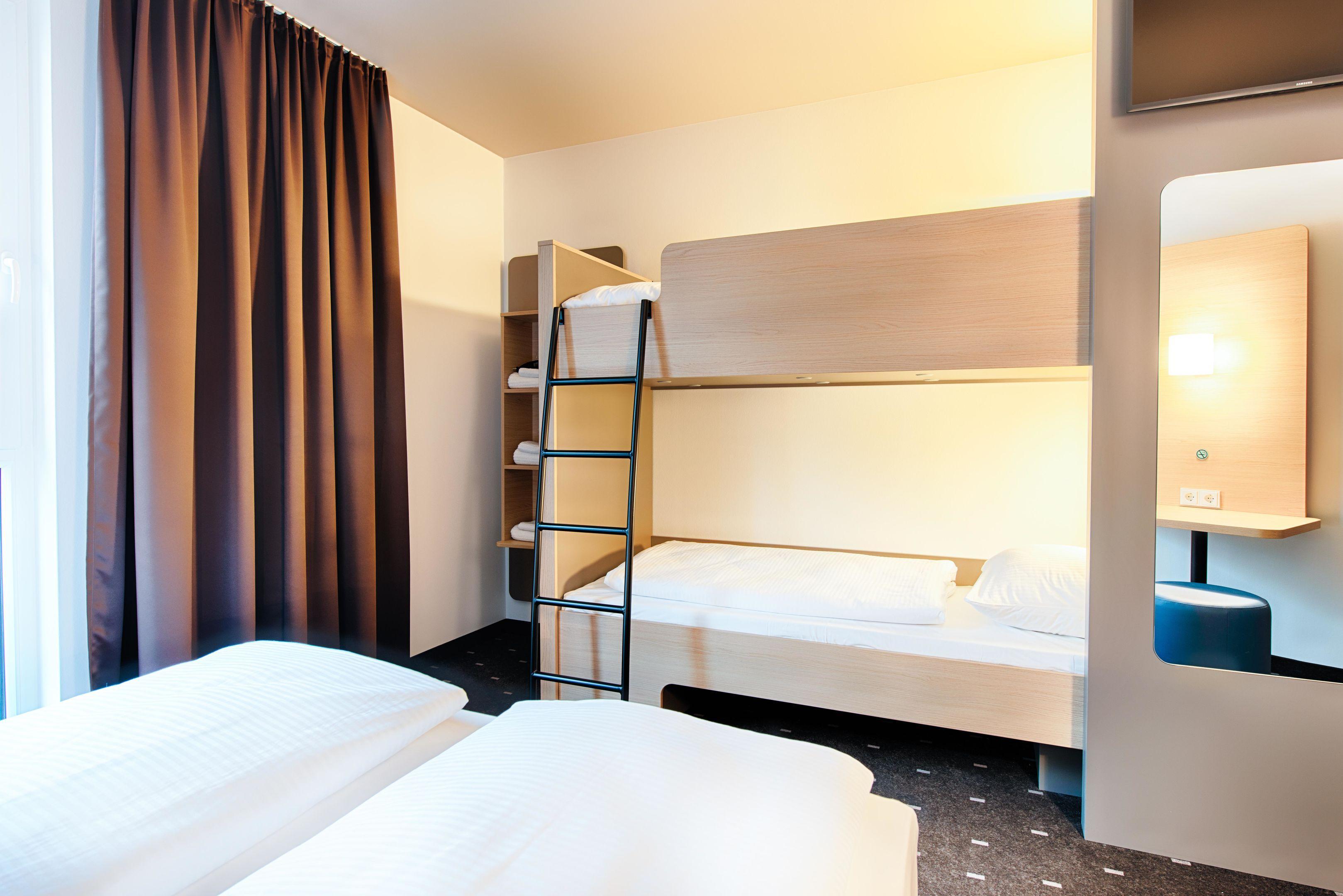 B&B Hotel Rostock City-West Extérieur photo