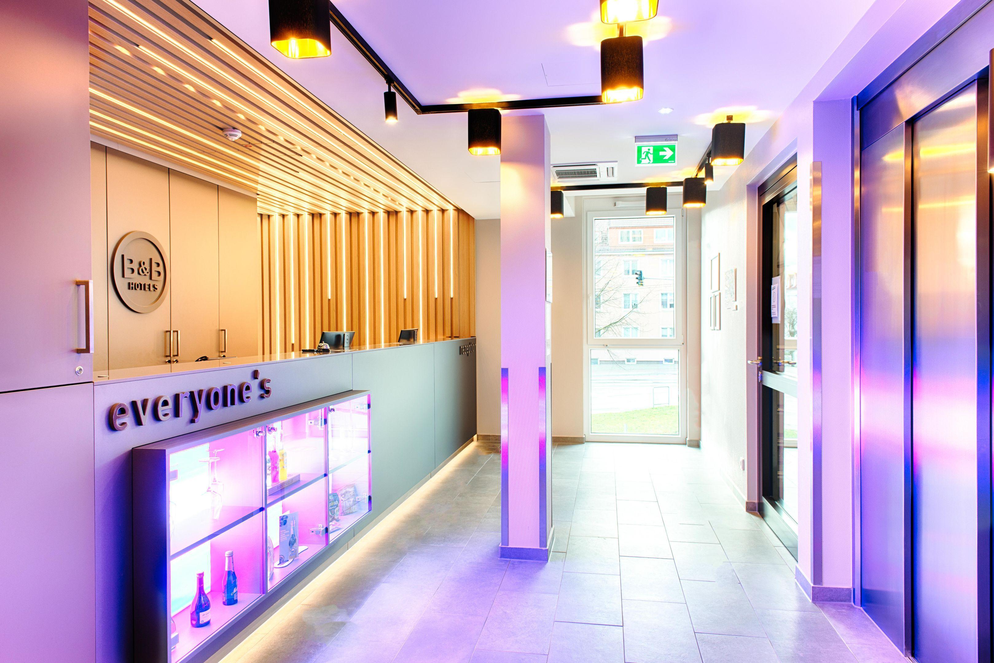 B&B Hotel Rostock City-West Extérieur photo