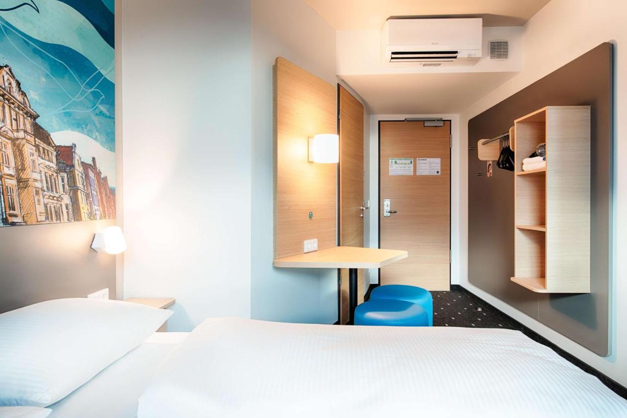 B&B Hotel Rostock City-West Extérieur photo